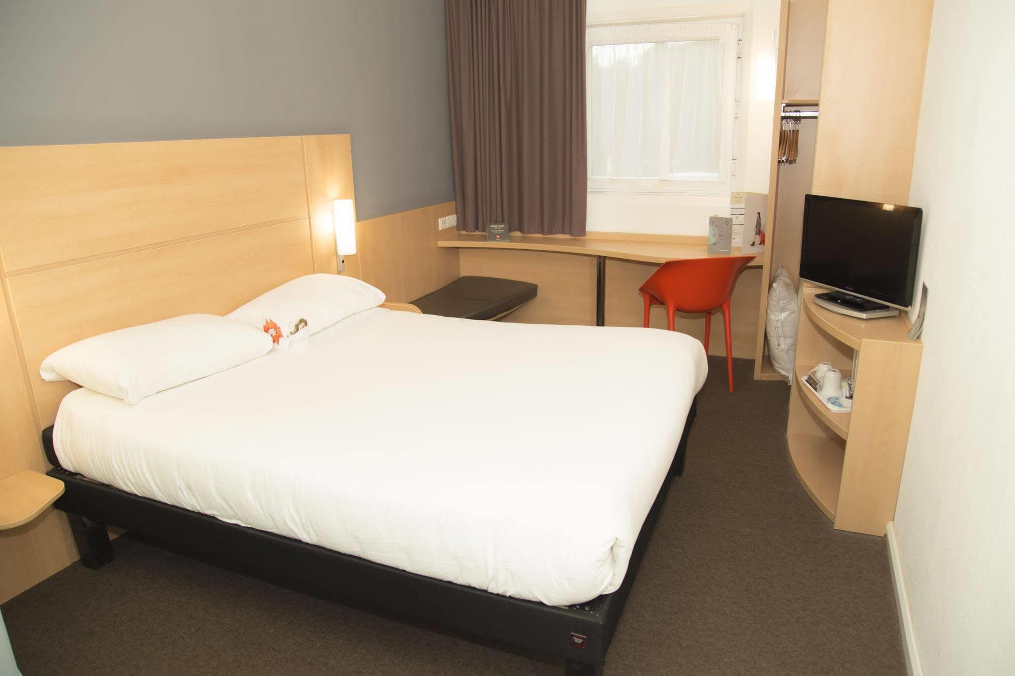 ไอบิส ฮูลล์ ซิตี้ เซ็นเตอร์ Hotel Kingston upon Hull ภายนอก รูปภาพ